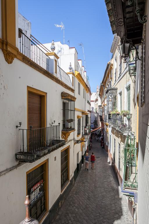 Santa Cruz Apartment Sevilla Bagian luar foto