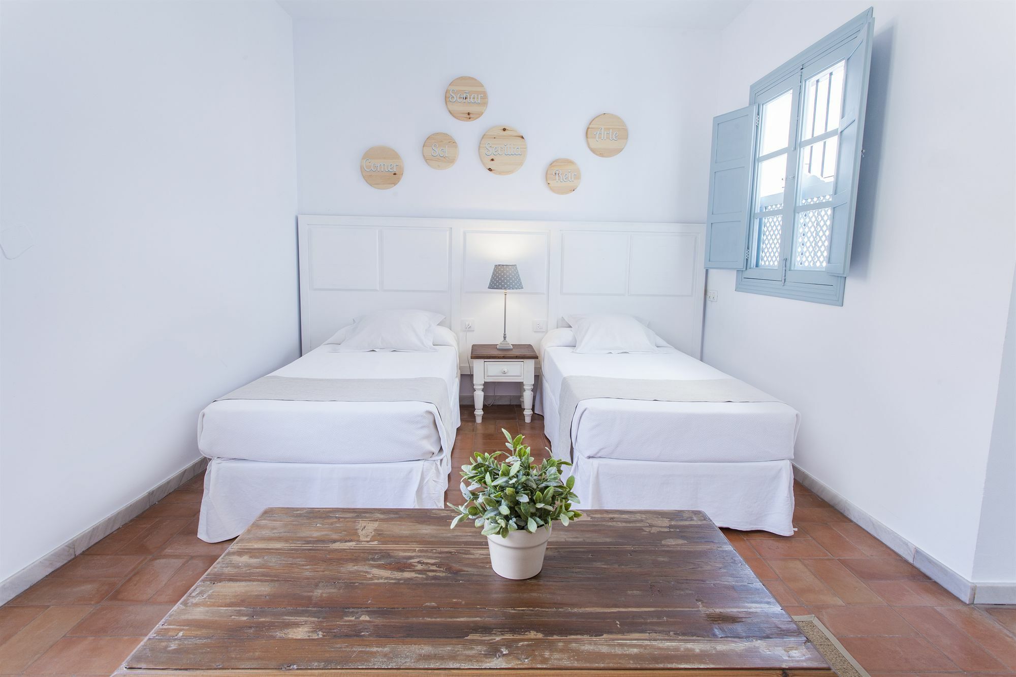 Santa Cruz Apartment Sevilla Bagian luar foto